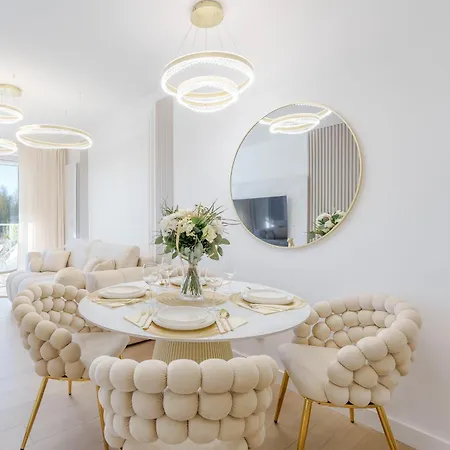 Apartment Golden Aqua Polanki Strefa , Basen Zewnetrzny Oraz Silownia W Cenie