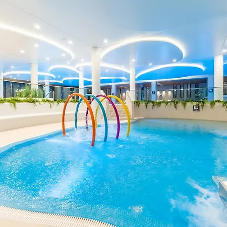 Golden Aqua Polanki Strefa , Basen Zewnetrzny Oraz Silownia W Cenie Apartment