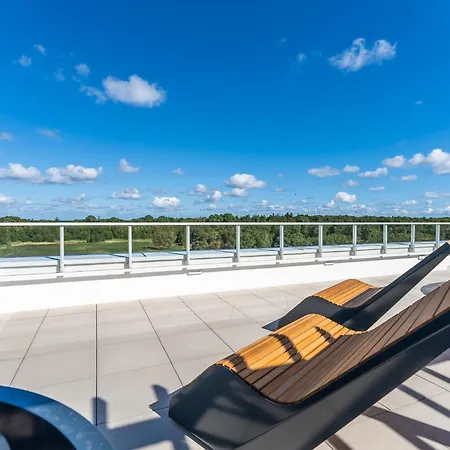 Apartment Golden Aqua Polanki Strefa , Basen Zewnetrzny Oraz Silownia W Cenie Kolobrzeg